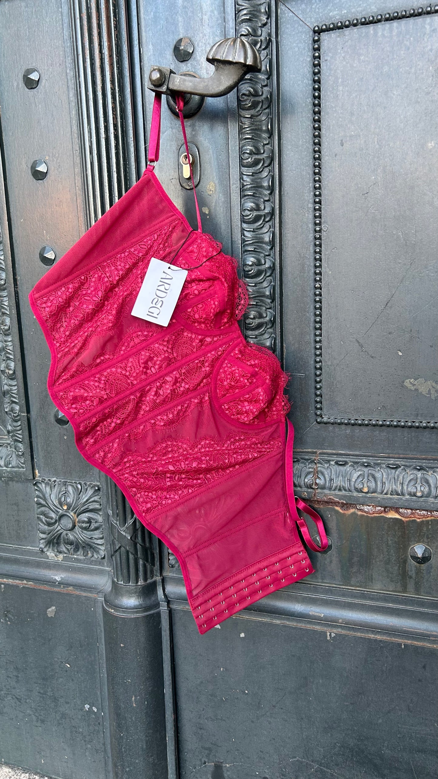 CORSET URBAN BURDEOS