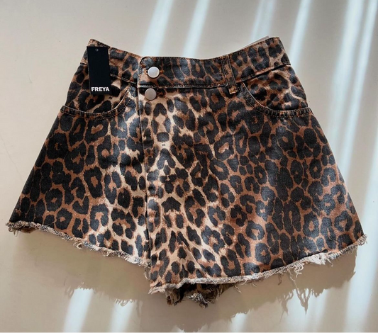 Short/pollera Tiger